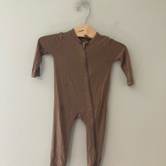 $16 ADD ON kyte baby bamboo footie 6-12M Zara Rylee + Cru Mini Boden Baby Gap - Picture 1 of 3